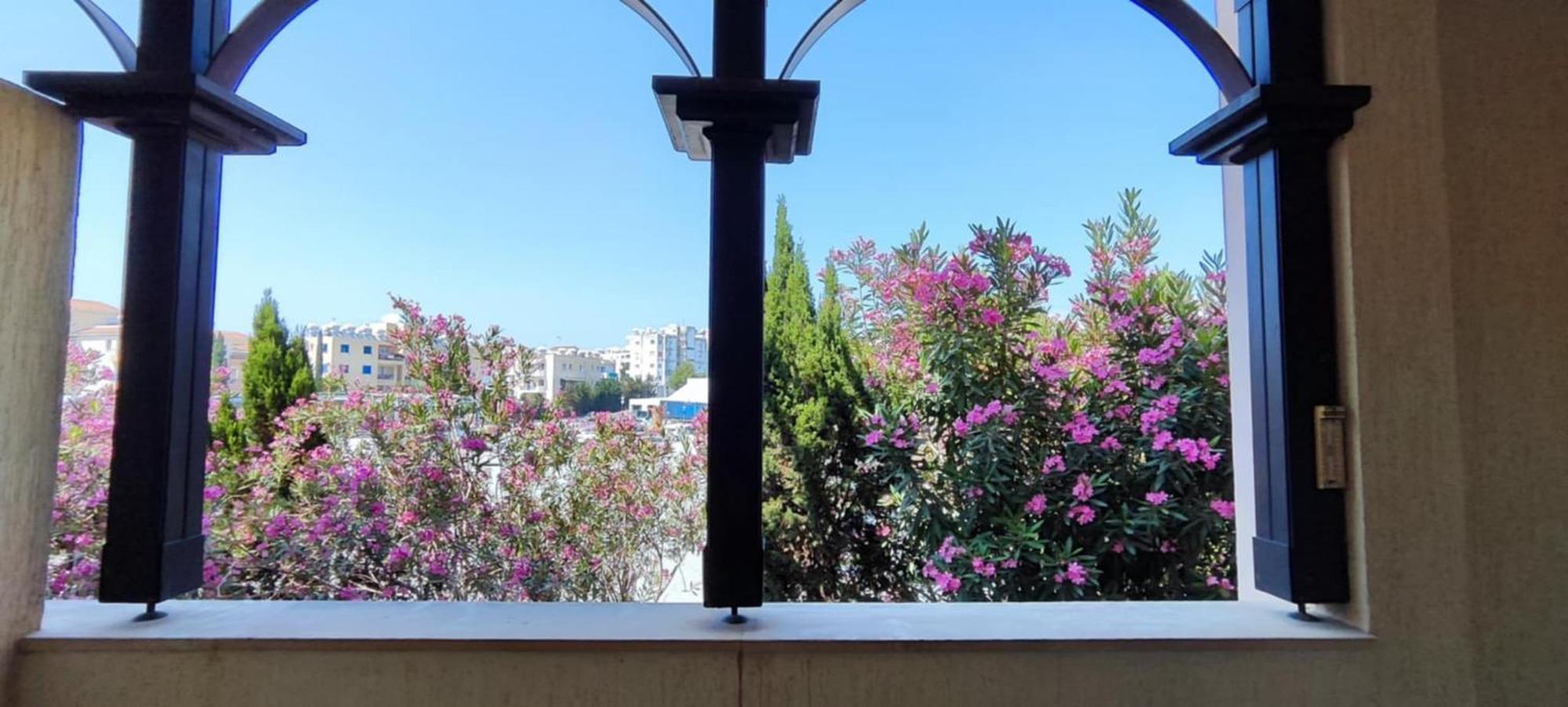 Queens Gardens 104 Paphos